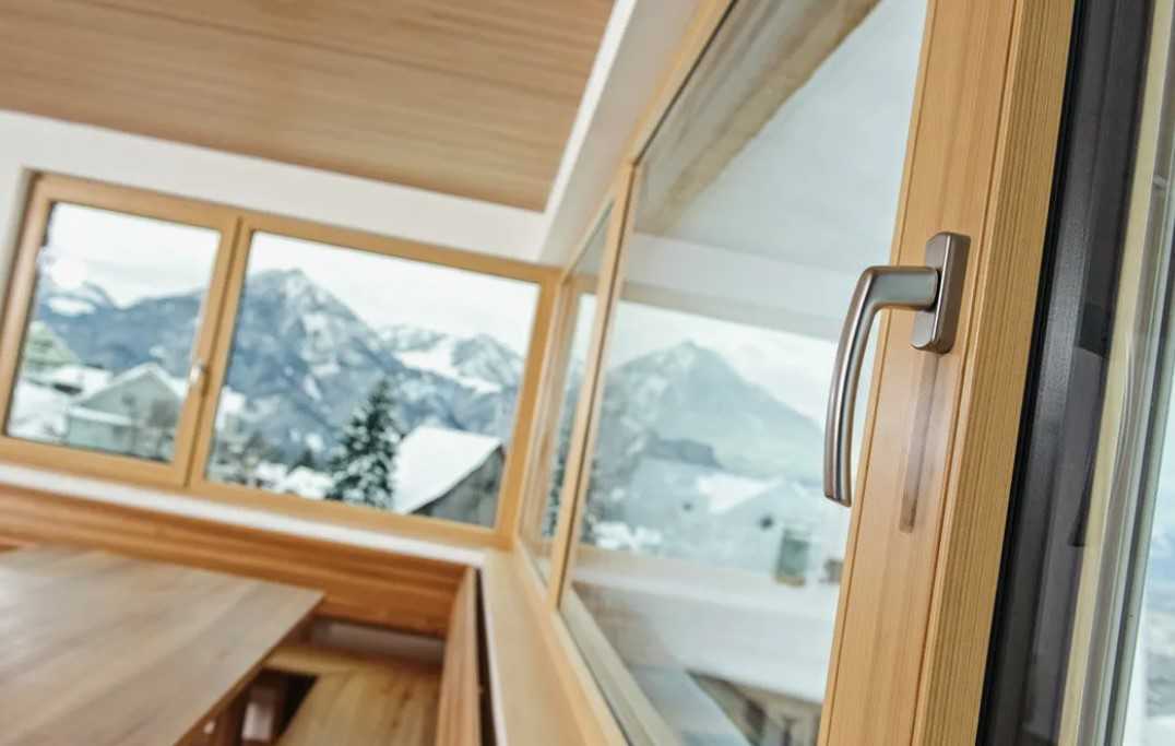 Почему окна пластиковые лучше деревянных Почему окна пластиковые лучше деревянных